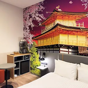 Travelodge Shijo Omiya ホテル 京都市