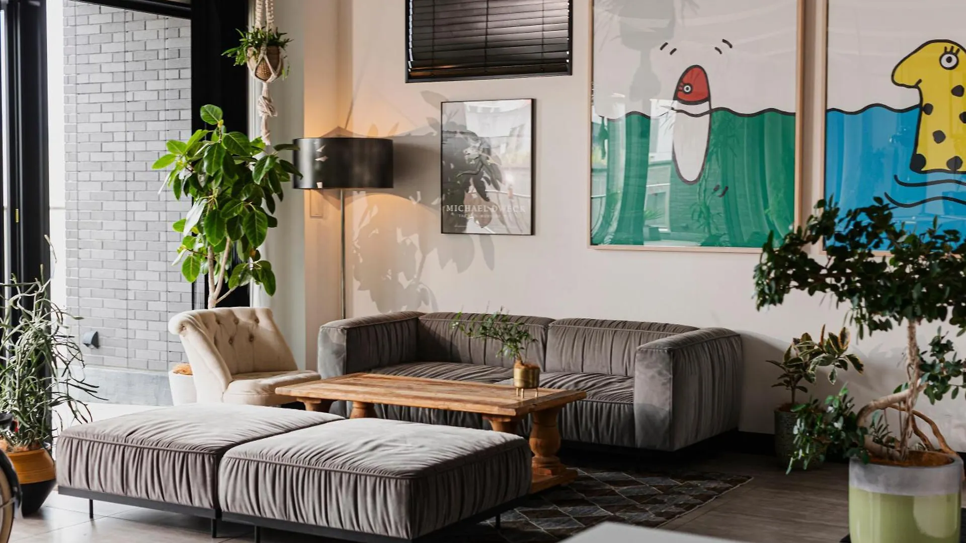 H Hotel Фукуока