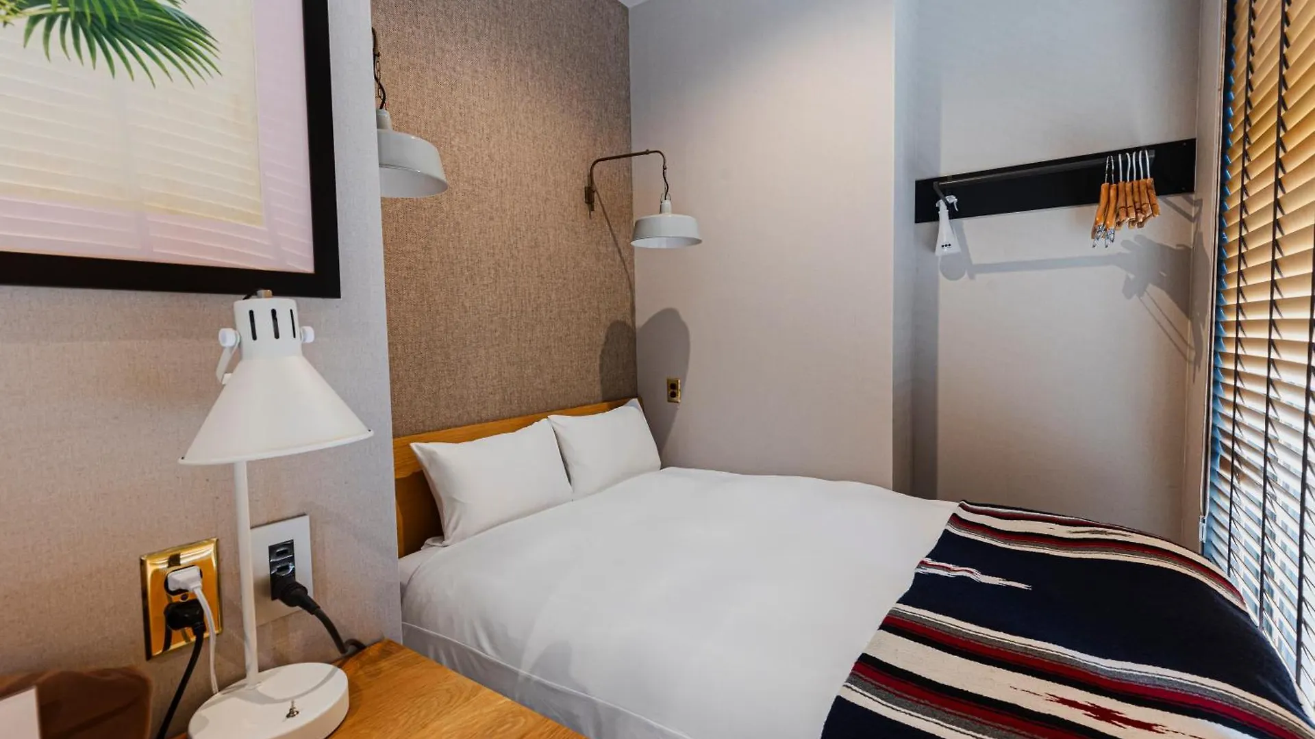 H Hotel Фукуока