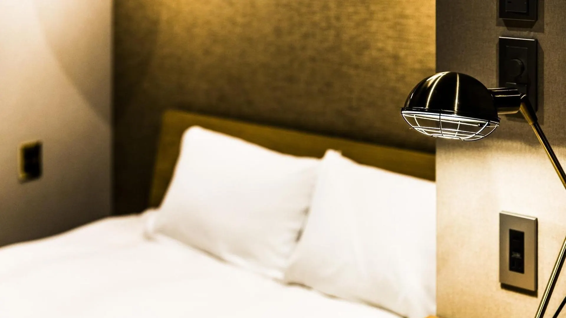 H Hotel Фукуока